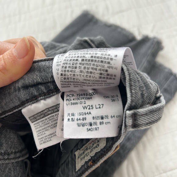 Levi's Ribcage Ankle Jeans - Picture 4 of 4